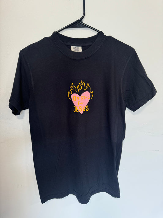 "On Fire for Jesus" T-Shirt (Pink Heart)